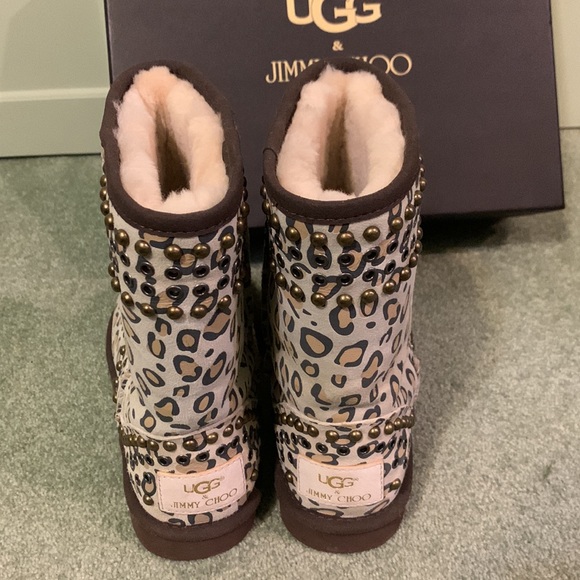 Limited Edition UGG x Jimmy Choo! - Picture 7 of 9
